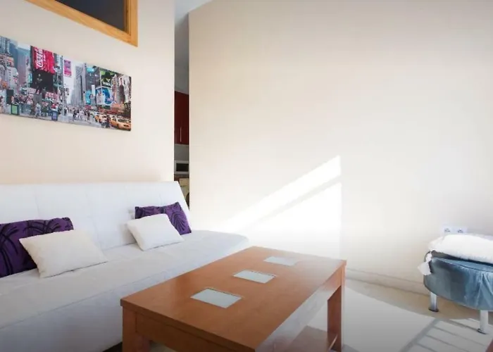 Apartamentos Hercules Sevilla